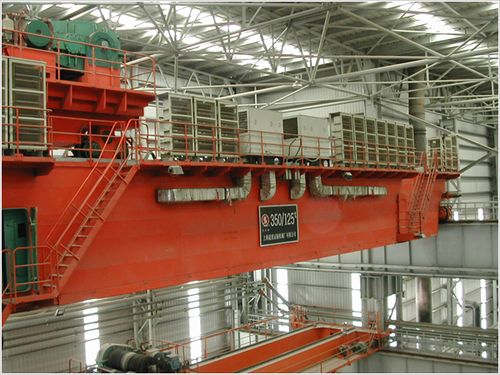 上海起重运输机械厂有限公司_350t铸造起重机